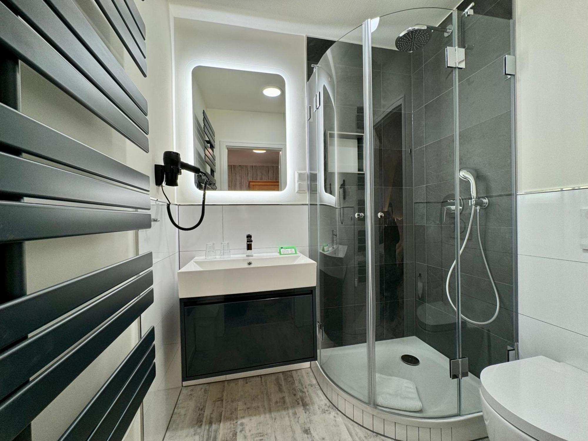 Hotel Residenz Waldoase Heringsdorf  Bagian luar foto